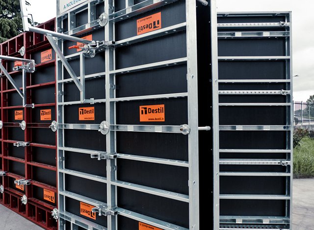 Destil2 Light Wall Formwork 60kn | Farina Formworks